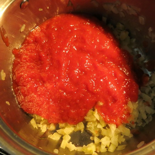 Diced Onions and Fennel with Tomatoes