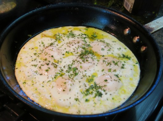 Eggs Oregano