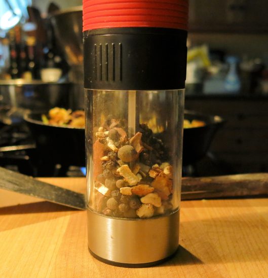 Pepper Grinder with Mulling Spice Mixture