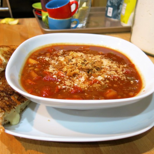 Tomato Soup with Lentils, Carrots & Apple