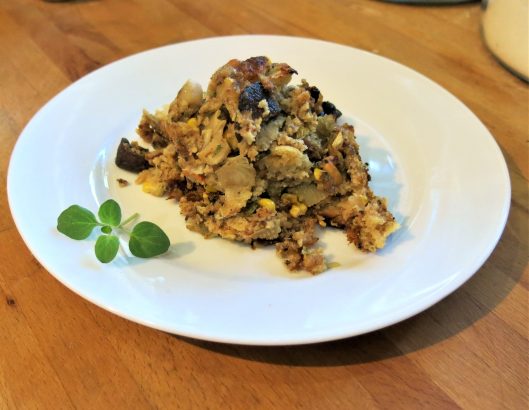 Savory Cornbread Stuffing with Fennel, Leeks and Mushrooms
