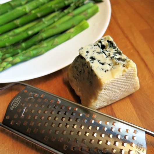 Bleu Cheese for Asparagus with Bleu Cheese