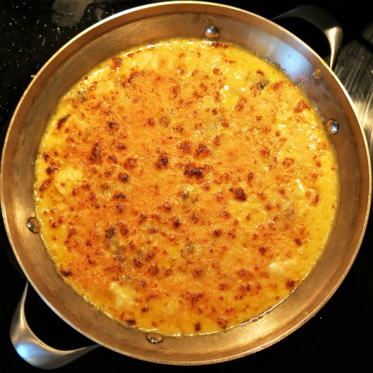 Broiled Garlic Shrimp in Rich & Creamy Cheese Sauce