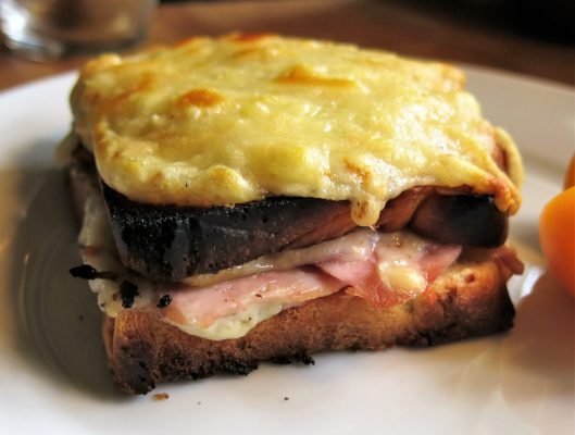 Croque-Monsieur with Mornay Sauce
