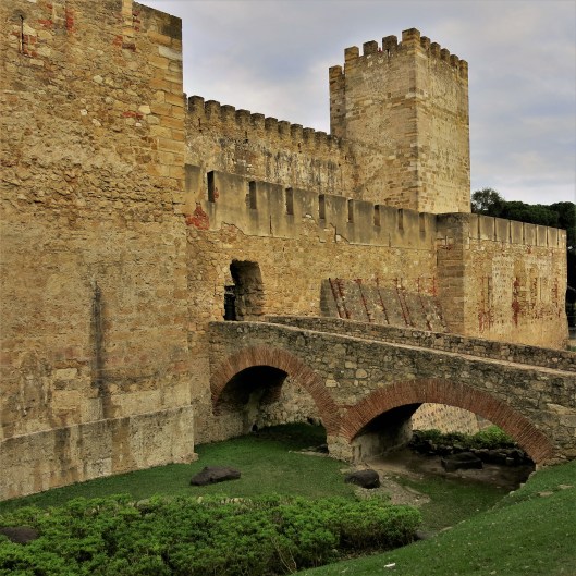 Castelo São Jorge (St. George Castle) - Lisbon