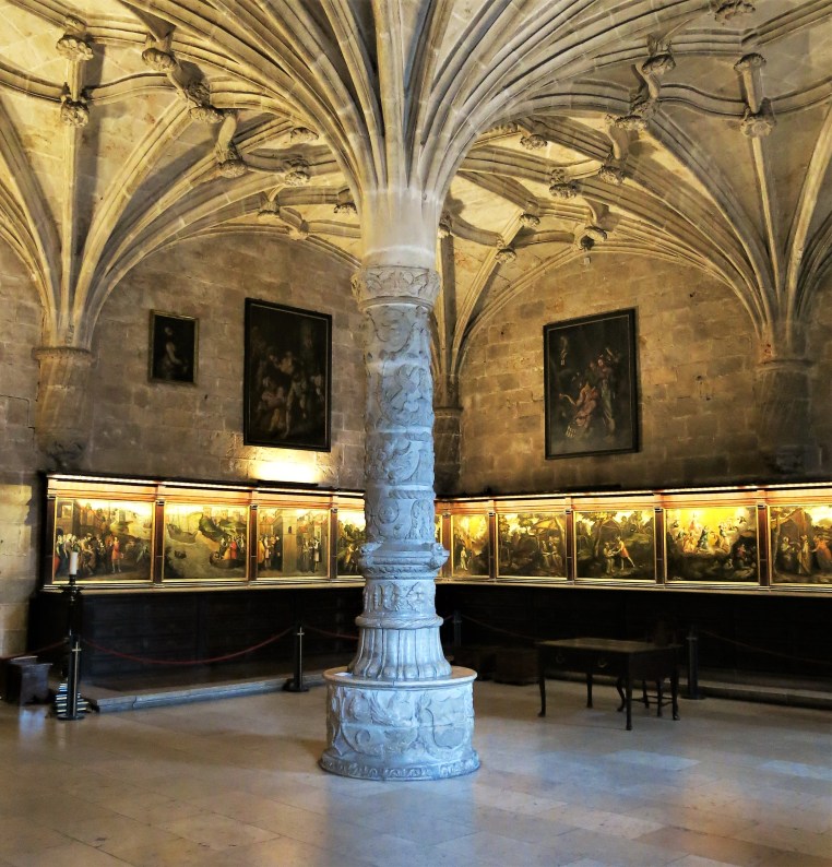 The Sacristy - Igreja de Santa Maria - Lisbon
