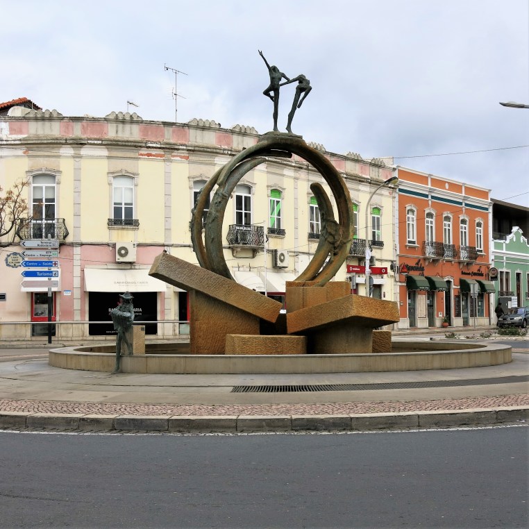Gago Coutinho Square - Loulé in the Algarve