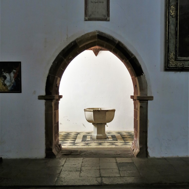 Baptismal Font in Sé de Silves (Cathedral of Silves) - Algarve