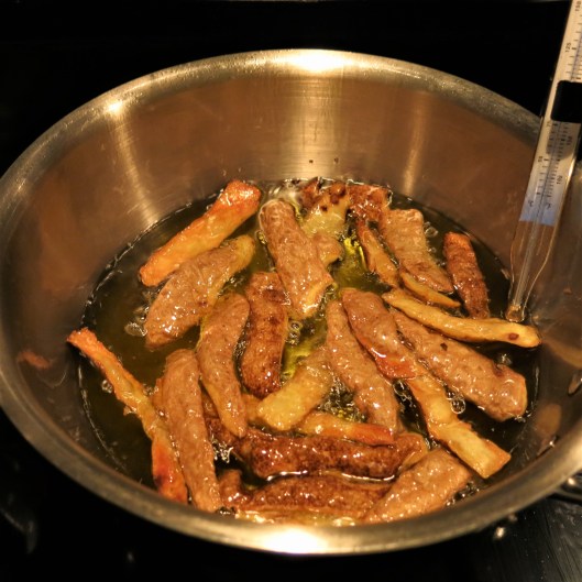 Deep-Fried Potato "Peelings" 