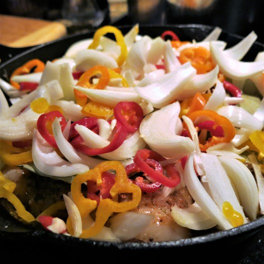 Chicken with Peppers and Onions, Portuguese-Style