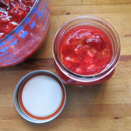 This image has an empty alt attribute; its file name is 075.jpg