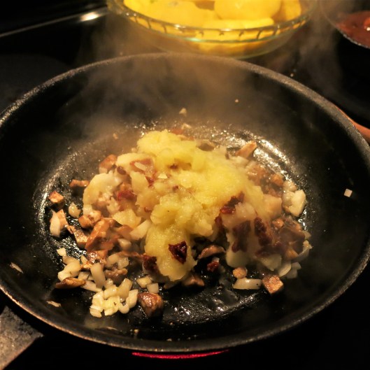 Stuffing for Vegetarian Stuffed Patty Pan Squash
