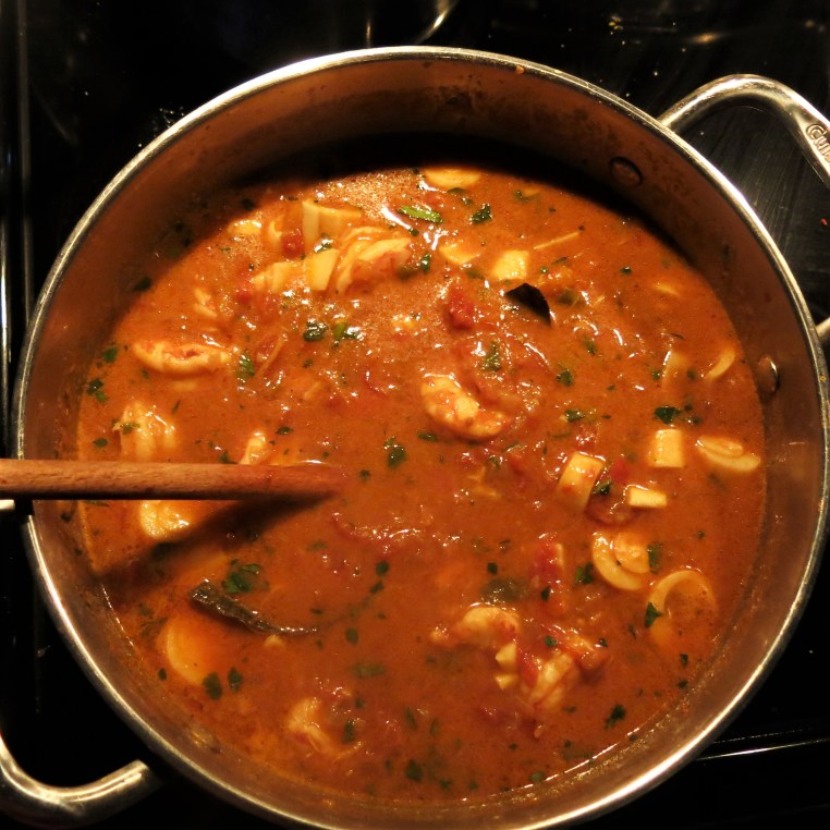 Brazilian Shrimp Stew (Moqueca de Camarão)
