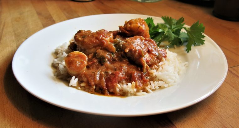Brazilian Shrimp Stew (Moqueca de Camarão)
