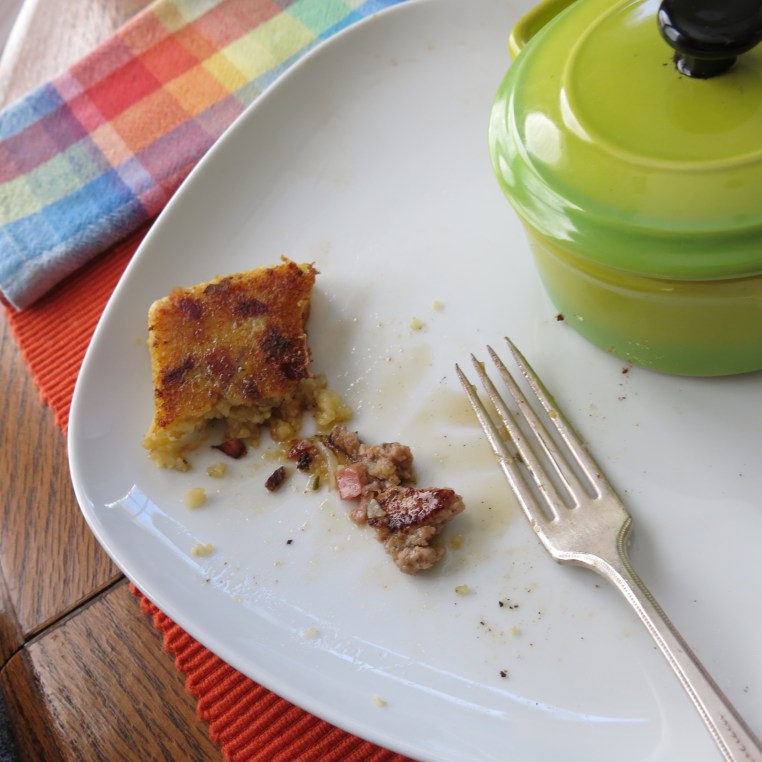 Northern Cornmeal Grits with Cheddar